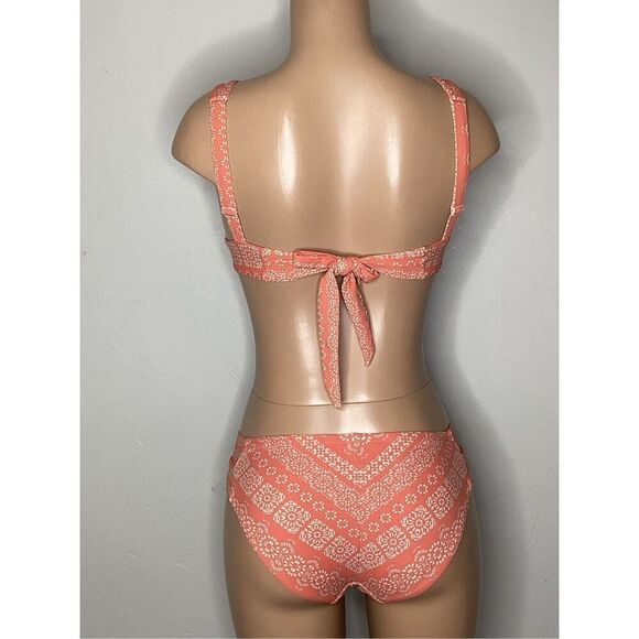 New. Robin Piccone v-neck bikini. Small. Retails $179 - Picture 4 of 8
